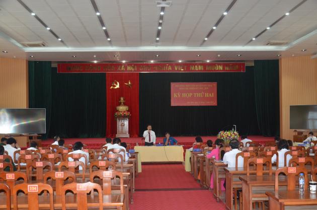 Sơn Tịnh tổ chức thành công Kỳ họp lần thứ 2 Hội đồng nhân dân huyện Sơn Tịnh khóa XII, nhiệm kỳ 2021 - 2026