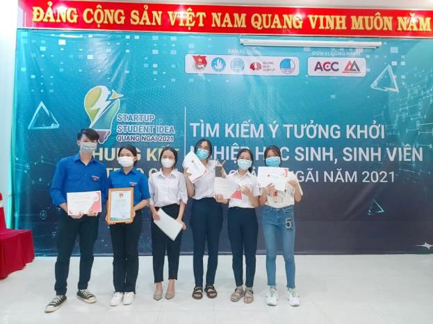 Học sinh trường THPT Ba Gia tham gia vòng Chung kết của cuộc thi “Tìm kiếm ý tưởng khởi nghiệp học sinh, sinh viên Quảng Ngãi - SSI 2021”
