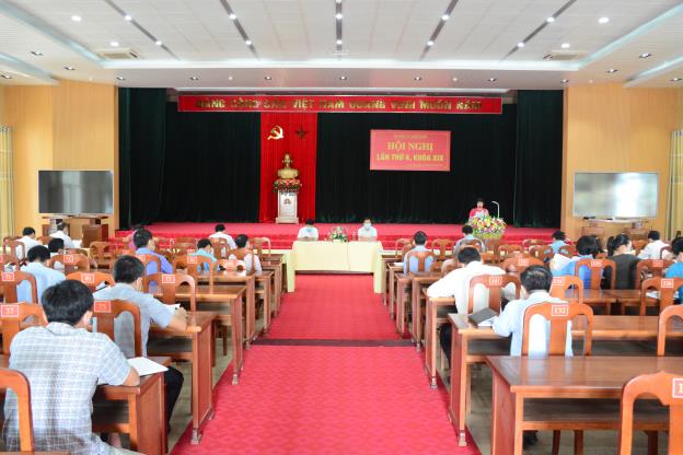 Huyện ủy Sơn Tịnh tổ chức hội nghị lần thứ 6, khóa XIX