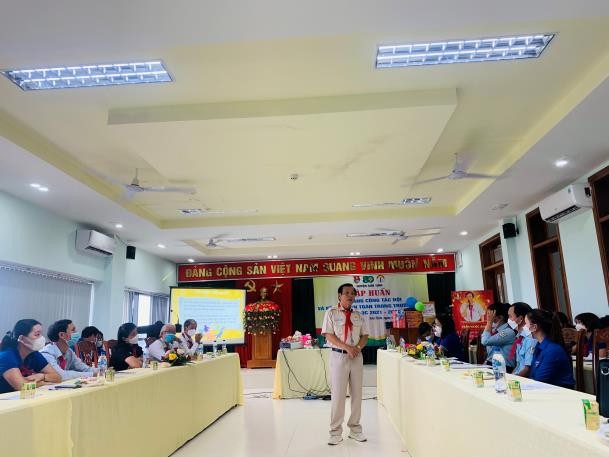 Huyện đoàn Sơn Tịnh hội nghị tập huấn kỹ năng công tác đội