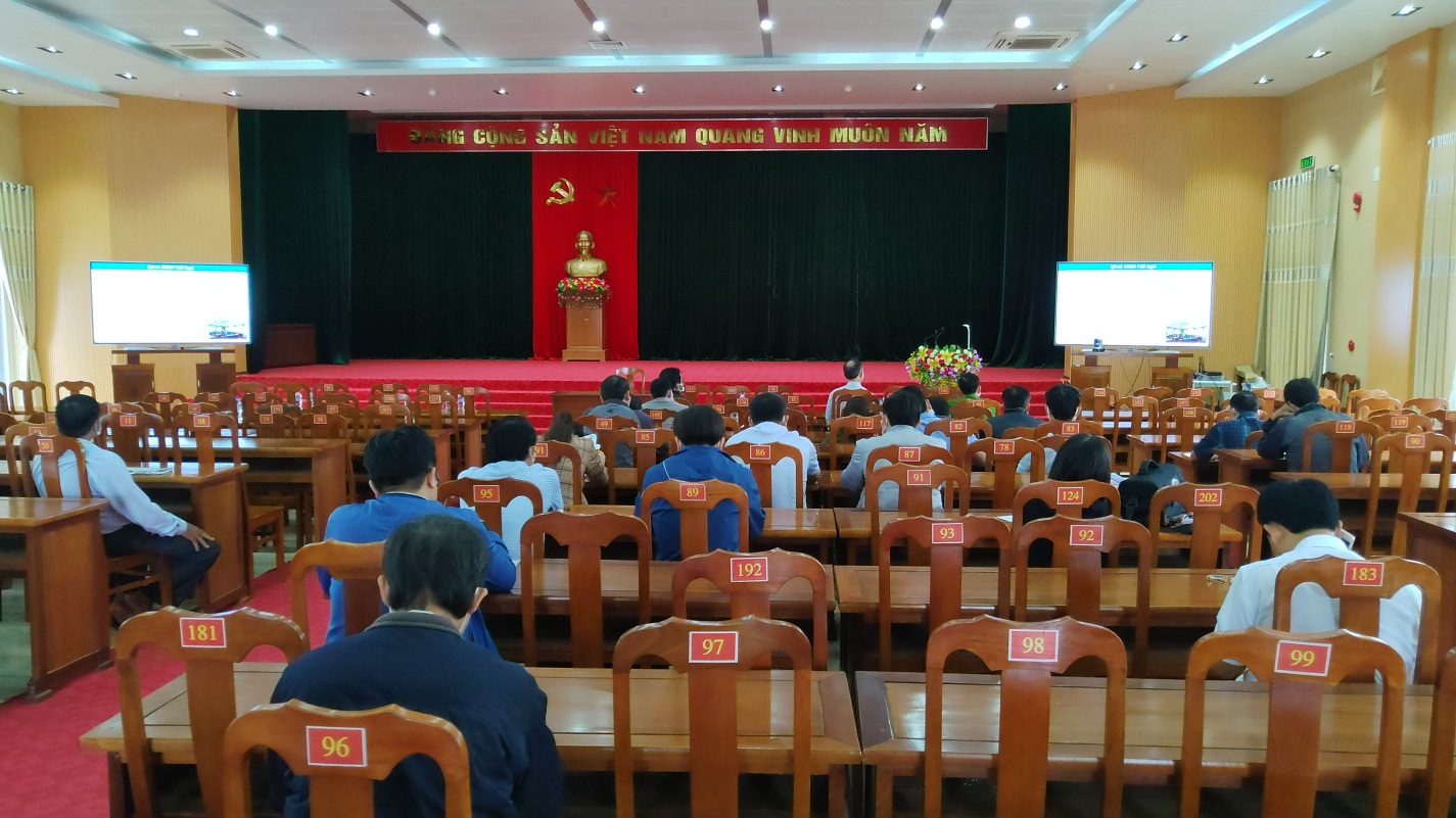 Sơn Tịnh tham dự Hội nghị trực tuyến triển khai Đề án phát triển ứng dụng dữ liệu về dân cư, định danh và xác thực điện tử
