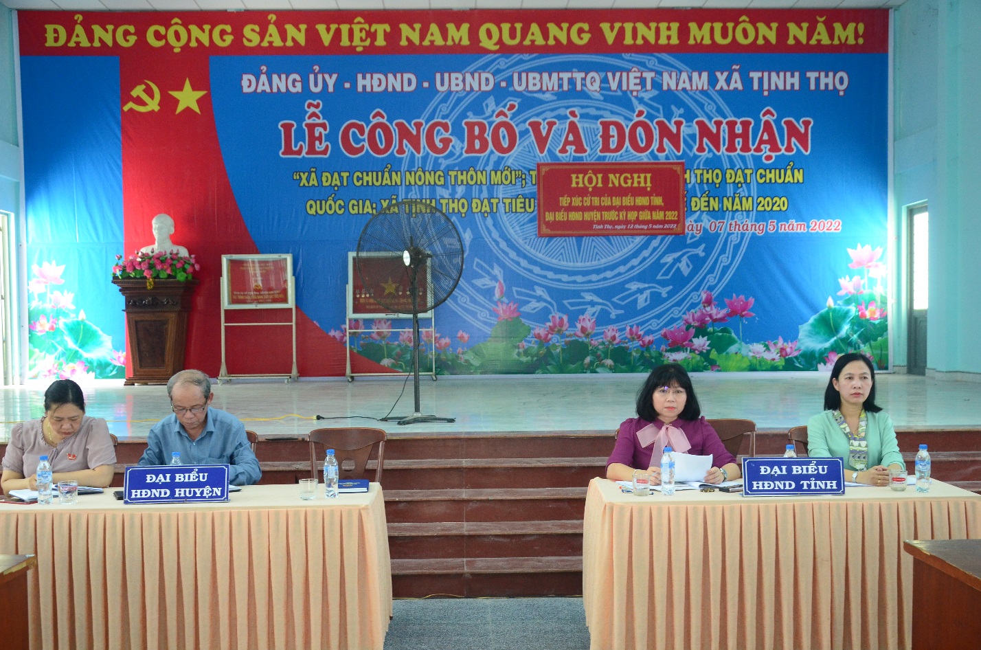 Tổ đại biểu HĐND tỉnh và huyện Sơn Tịnh tiếp xúc cử tri tại xã Tịnh Thọ