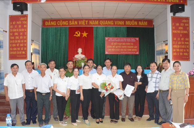 Hội luật gia huyện Sơn Tịnh thành lập Chi hội luật gia xã Tịnh Minh