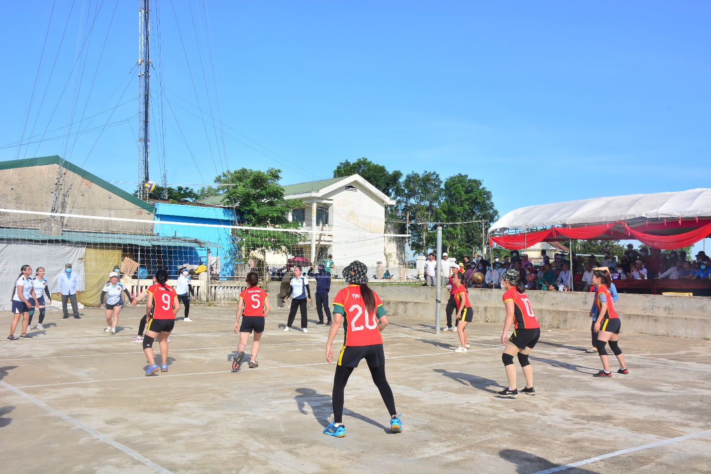 Sơn Tịnh: Bế mạc giải bóng chuyền nữ thuộc Cụm thi đua năm 2022
