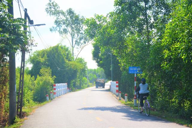 Mô hình “Thắp sáng đường quê” ở huyện Sơn Tịnh