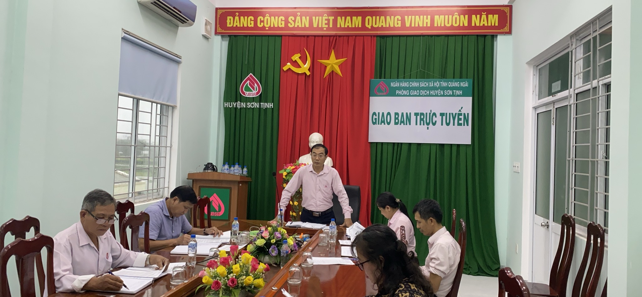 Ngân hàng Chính sách xã hội huyện Sơn Tịnh tổ chức họp giao ban với 04 tổ chức Hội đoàn thể huyện nhận ủy thác