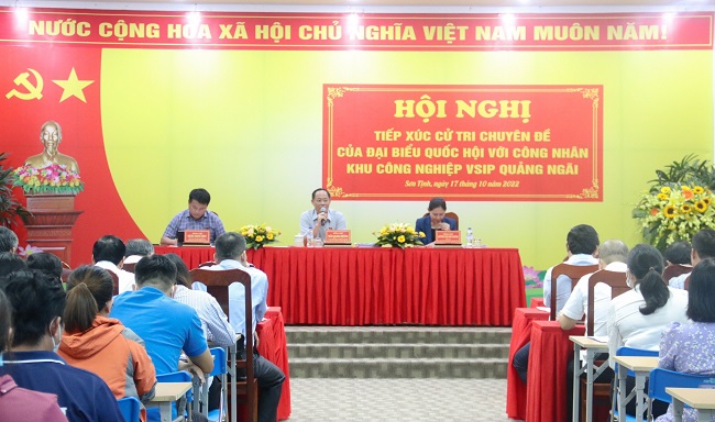 Đoàn đại biểu Quốc hội tiếp xúc cử tri Khu Công nghiệp VSIP Quảng Ngãi