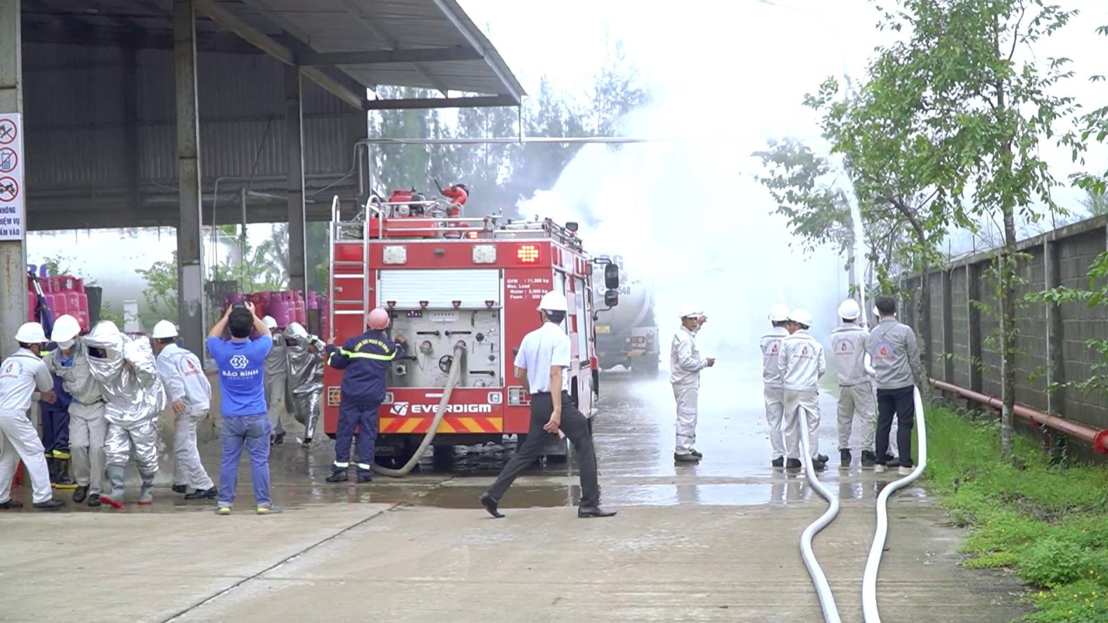 Quảng Ngãi diễn tập phòng ngừa, ứng phó với sự cố hóa chất tại khu công nghiệp Tịnh Phong