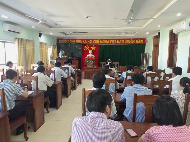 Sơn Tịnh: Hội nghị hợp nhất và thành lập CĐCS khối UBND huyện