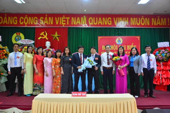 Tổ chức thành công Đại hội Công đoàn cơ sở Trung tâm Y tế huyện Sơn Tịnh lần thứ II, nhiệm kỳ 2023 - 2028.