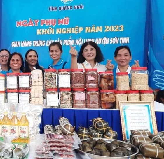 Hội LHPN huyện Sơn Tịnh tham gia Ngày phụ nữ khởi nghiệp