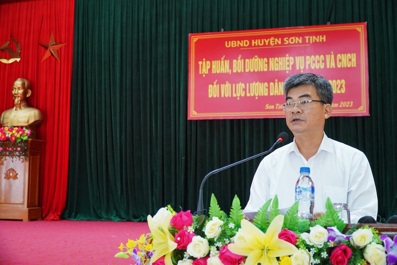 Sơn Tịnh: Tập huấn công tác PCCC và CNCH cho đội dân phòng năm 2023.