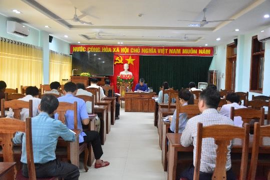 Văn phòng Điều phối nông thôn mới huyện Sơn Tịnh làm việc với các xã về đánh giá tiêu chí nông thôn mới nâng cao
