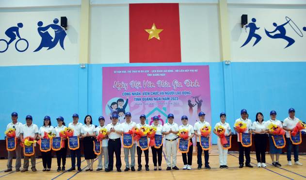 Sơn Tịnh tham gia Ngày hội văn hóa gia đình công nhân, viên chức và người lao động tỉnh Quảng Ngãi năm 2023