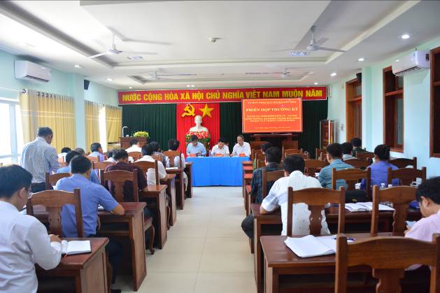 UBND huyện Sơn Tịnh hội nghị trực báo 9 tháng đầu năm 2023