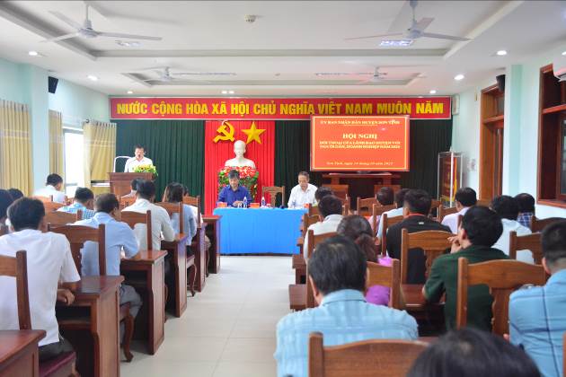 UBND huyện Sơn Tịnh hội nghị đối thoại của lãnh đạo huyện với người dân, doanh nghiệp năm 2023