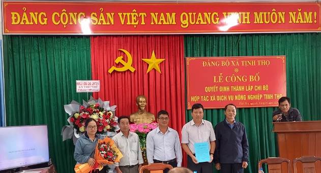 Sơn Tịnh: Tịnh Thọ thành lập chi bộ hợp tác xã dịch vụ nông nghiệp