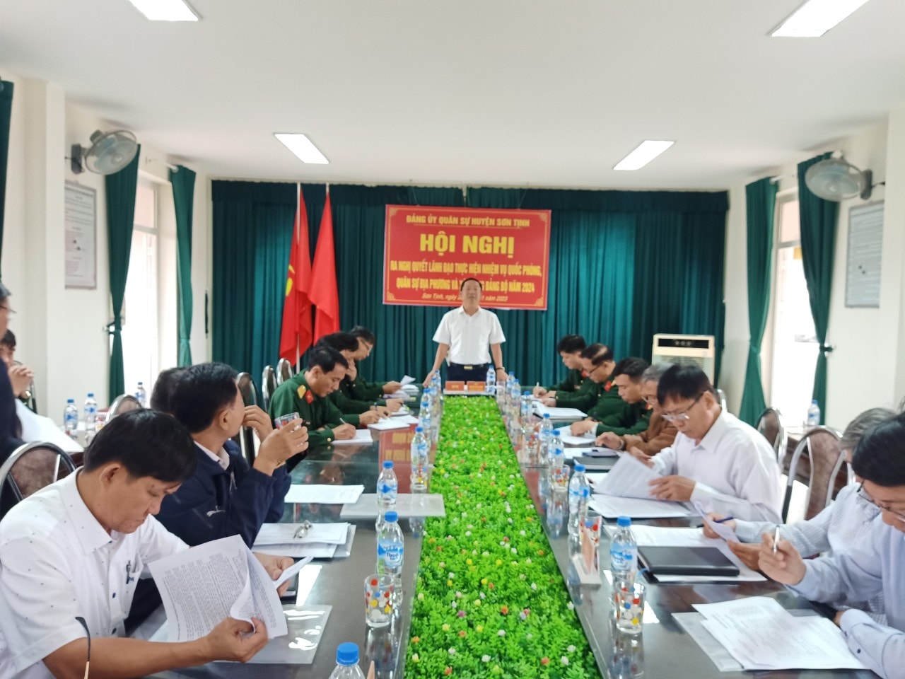 Đảng ủy Ban CHQS huyện Sơn Tịnh hội nghị ra nghị quyết thực hiện nhiệm vụ quốc phòng, quân sự địa phương và xây dựng đảng bộ năm 2024