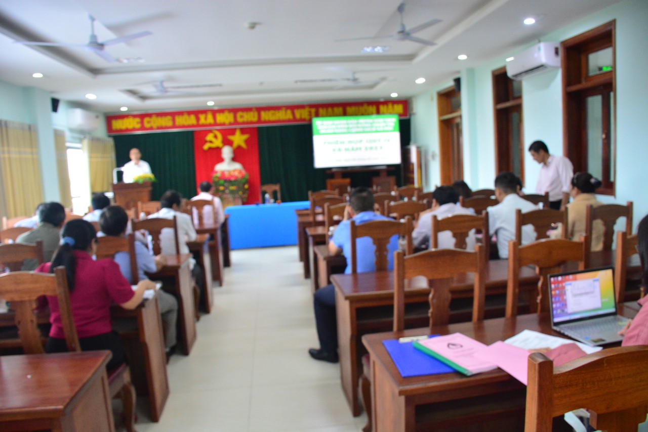 Ban đại diện Hội đồng quản trị NHCSXH huyện Sơn Tịnh tổ chức phiên họp quý IV và năm 2023