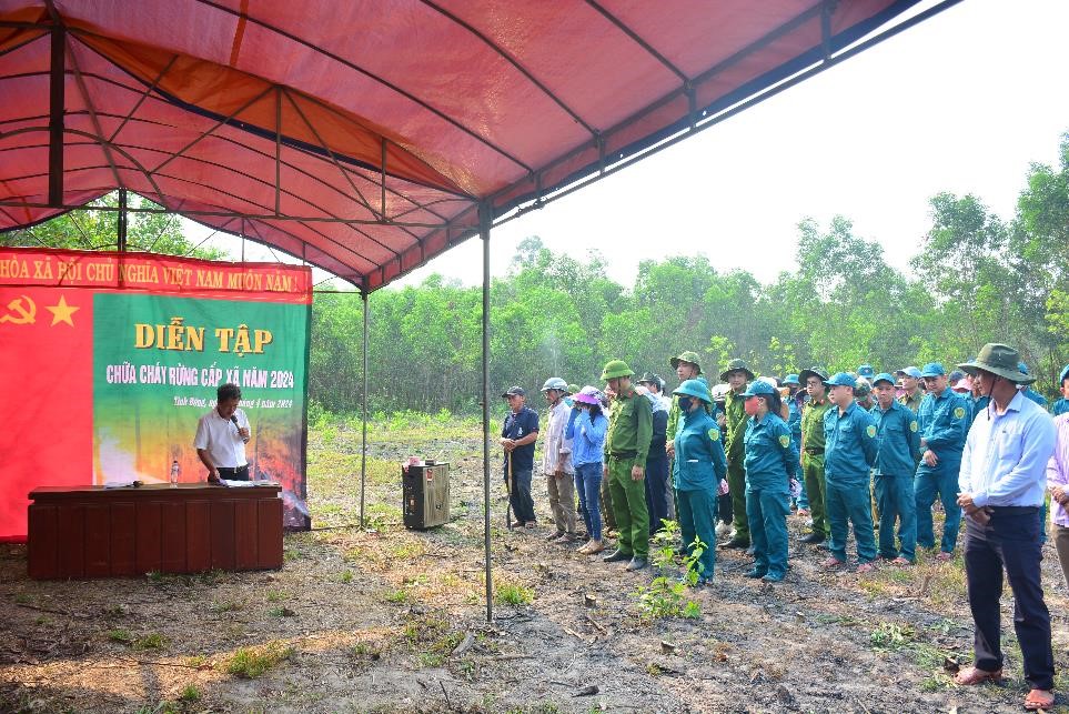 Sơn Tịnh diễn tập chữa cháy rừng cấp xã năm 2024 tại xã Tịnh Đông