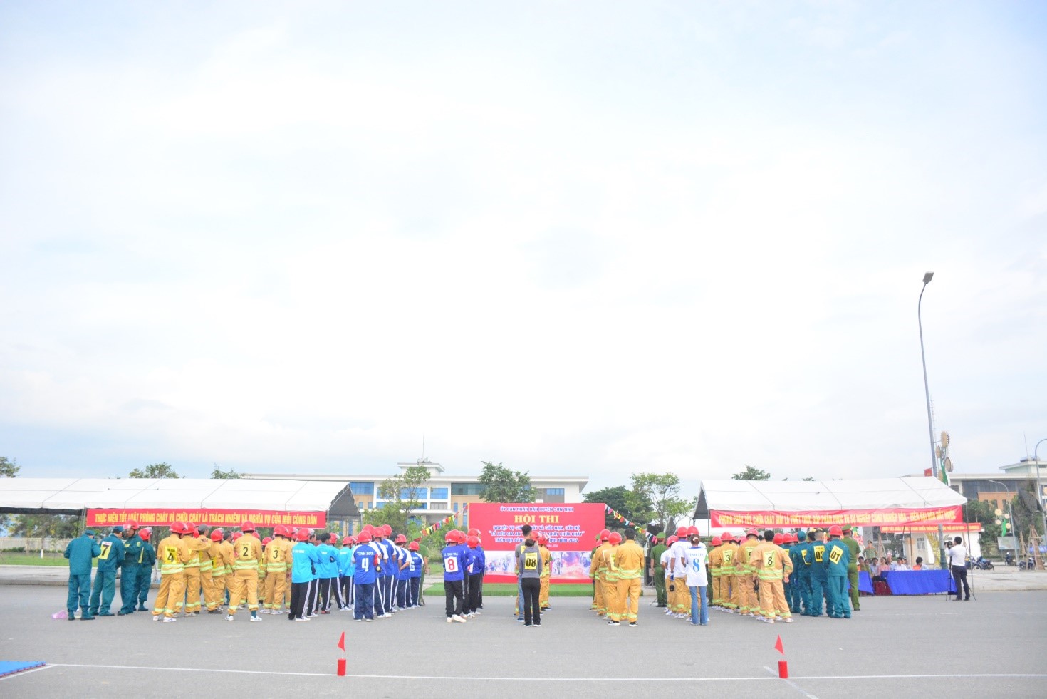 Sơn Tịnh: Hội thi nghiệp vụ chữa cháy và cứu nạn, cứu hộ